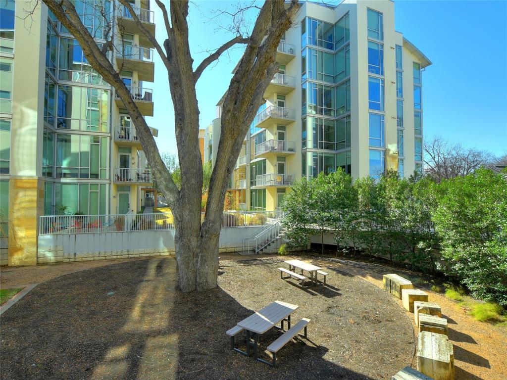 Primary Photo - 1600 Barton Springs Rd