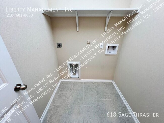 Building Photo - 618 Sage Thrasher