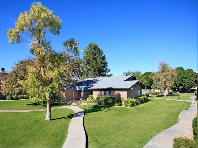 Building Photo - Red Mountain Apartments