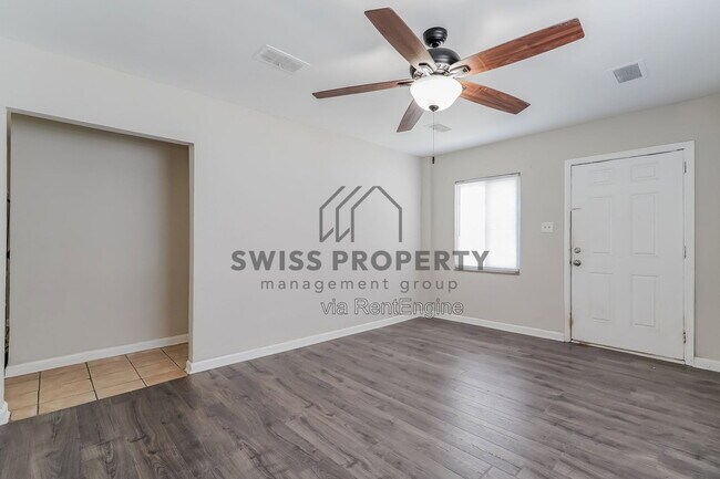 Foto del edificio - 1436 Oakwood Ave