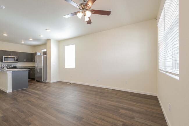 Foto del edificio - 13416 Oneida Ln