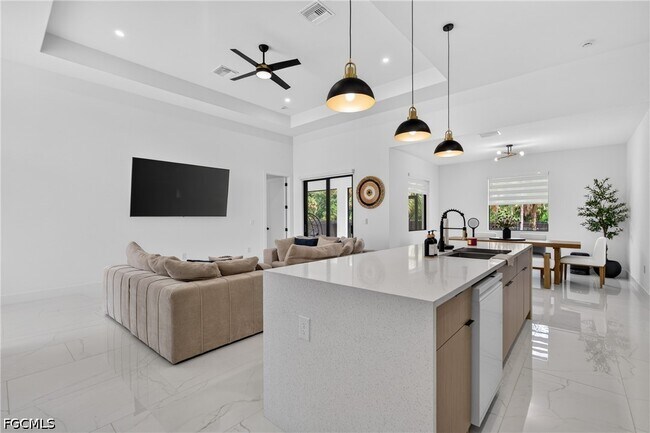 Foto del edificio - 414 Highland Ave