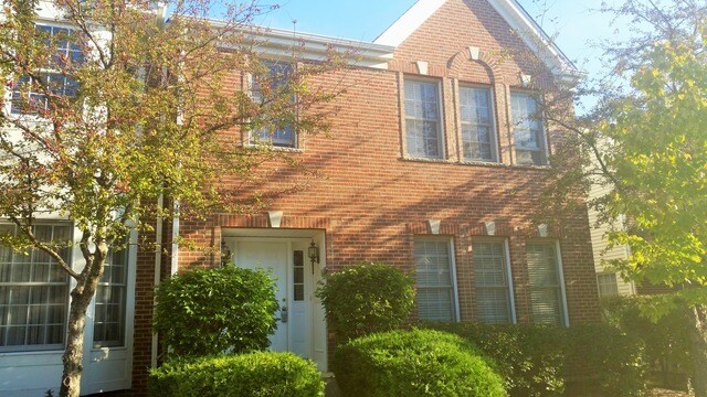 Foto principal - 39W372 Baker Dr