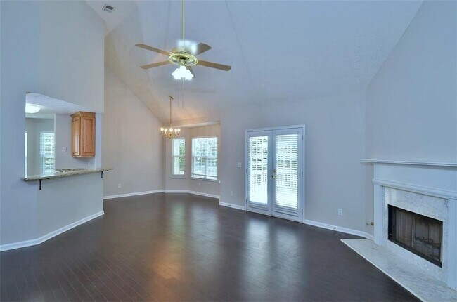 Building Photo - 2865 Cressington Bend NW