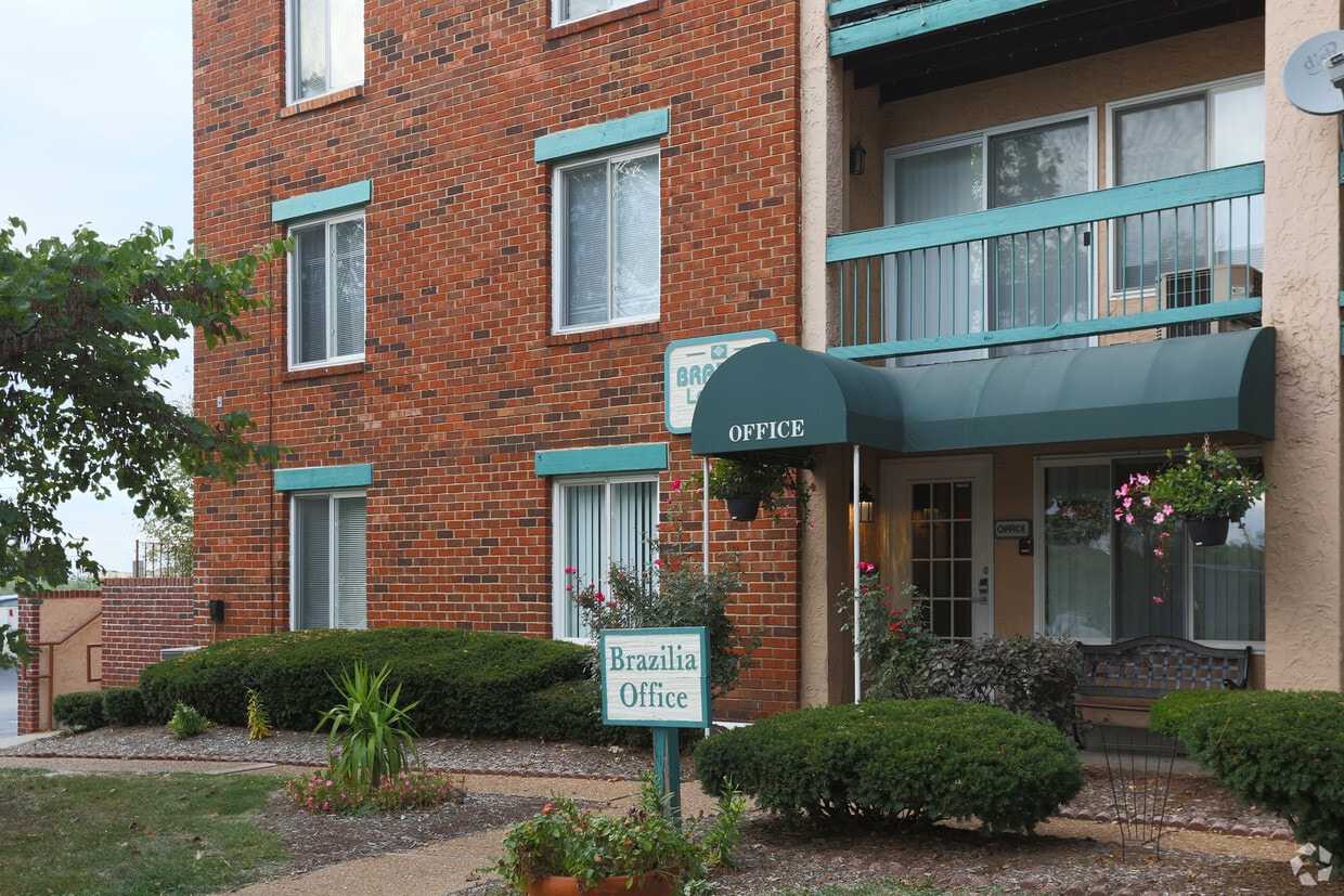 Brazilia Apartments Saint Louis, MO