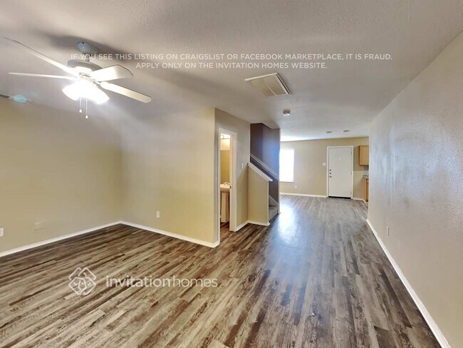 Foto del edificio - 1466 Grand Prince Ln