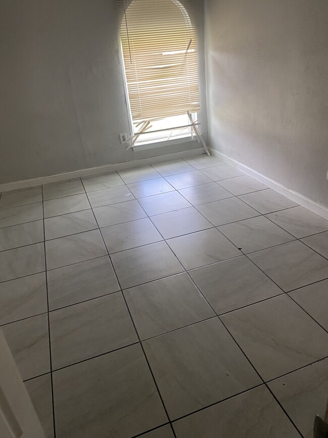 Foto del edificio - 8019 Beech Cove Ln