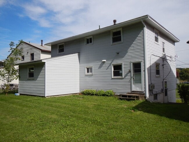 Photo - 1264 Westcott St Apartment