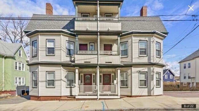 Building Photo - 138 Walnut St