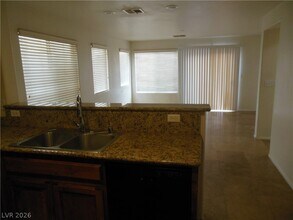 Building Photo - 5510 Avent Ferry St