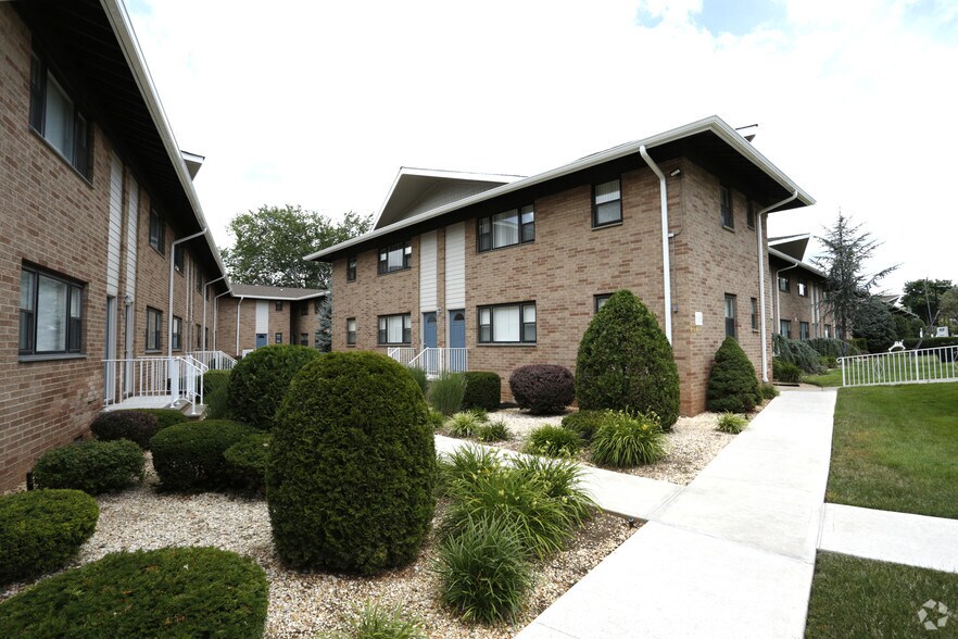 Cambridge One Bedroom Apartments Exterior Collection cambridge manor apartments rentals hackensack, nj | apartments Cambridge One Bedroom Apartments Exterior Collection cambridge manor apartments rentals hackensack, nj | apartments