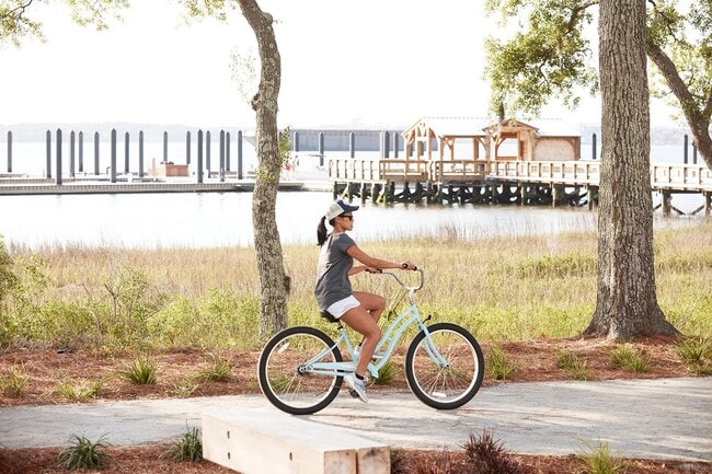 Easy access to walking and bike paths nearby - The Henslow Daniel Island Apartments & Townhomes