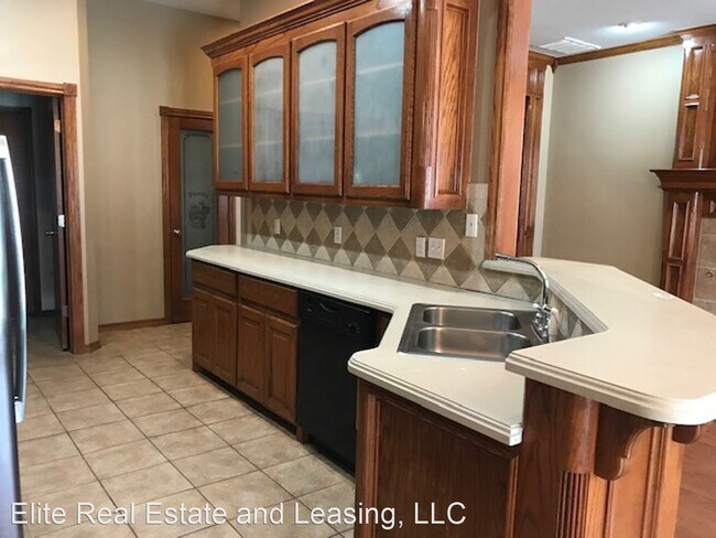 Building Photo - 3 br, 2 bath House - 11217 LARKIN LANE