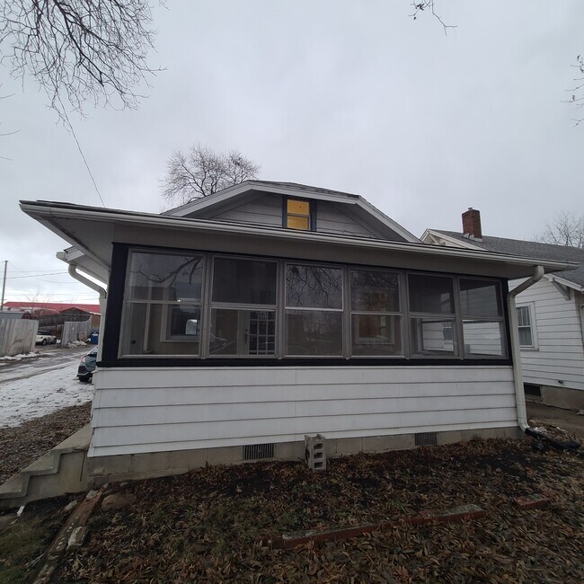 Foto del edificio - 317 Dunnwood Dr