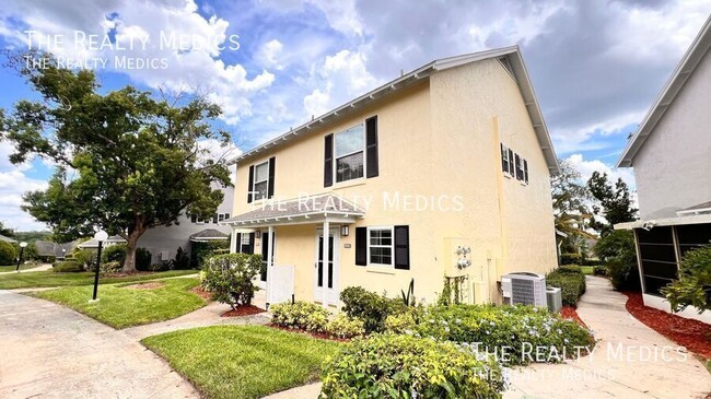 Foto del edificio - 1220 Villa Ln
