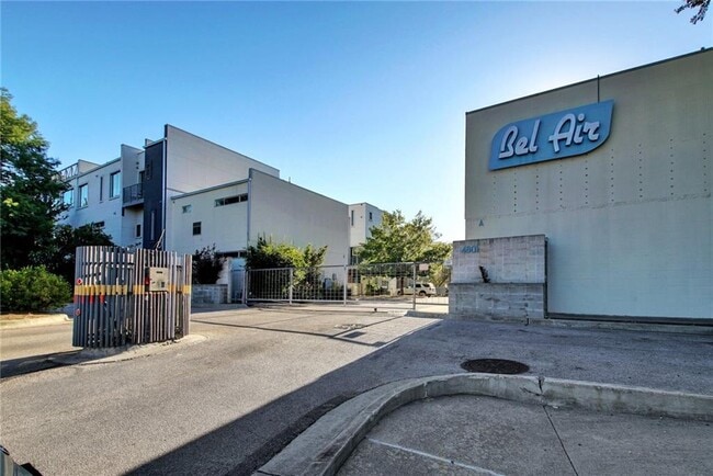 Building Photo - 4801 S Congress Ave