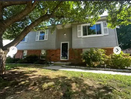 Primary Photo - 253 Overleaf Dr