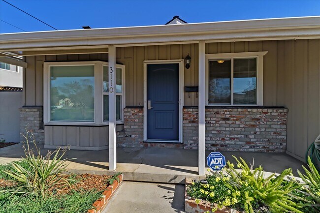 Building Photo - 3110 Fawn Dr