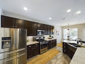 Building Photo - 8011 Colton Mining Ct