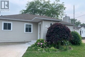 Building Photo - 24 Manor Rd