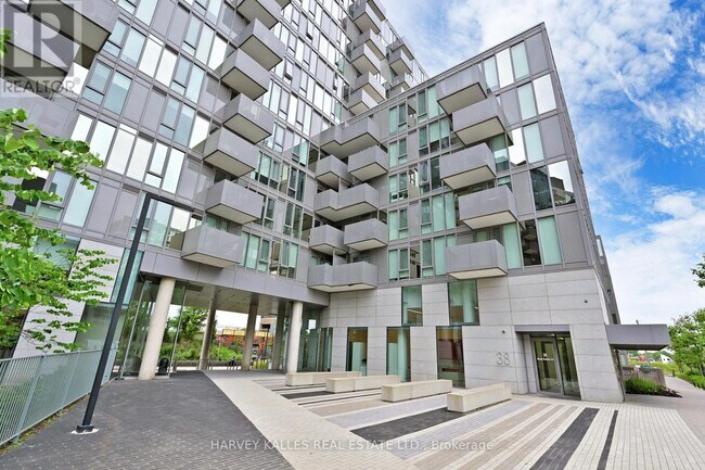 Photo du bâtiment - 38 Monte Kwinter Ct