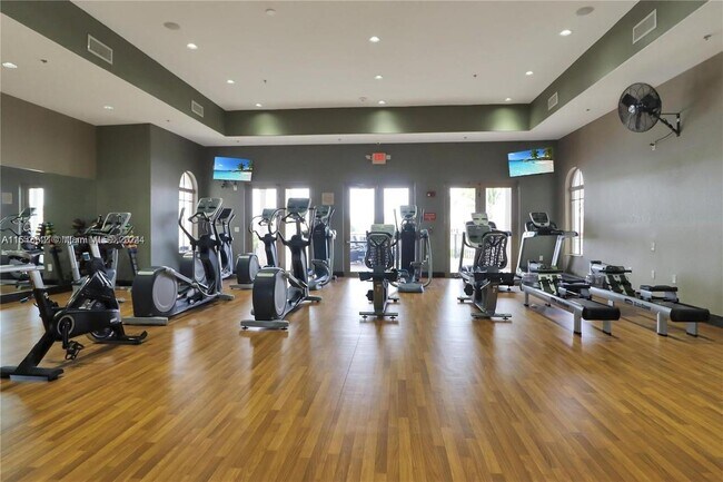 Building Photo - 7755 SW 193rd Ln