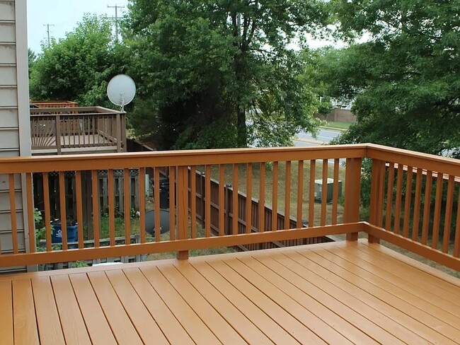 Building Photo - 6228 William Edgar Dr