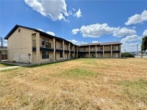 Building Photo - 120 E Schunior St