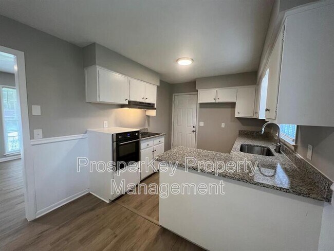 Foto del edificio - 4602 Nickerson Ct