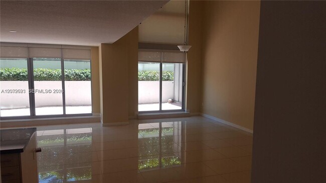 Foto del edificio - 1111 SW 1st Ave