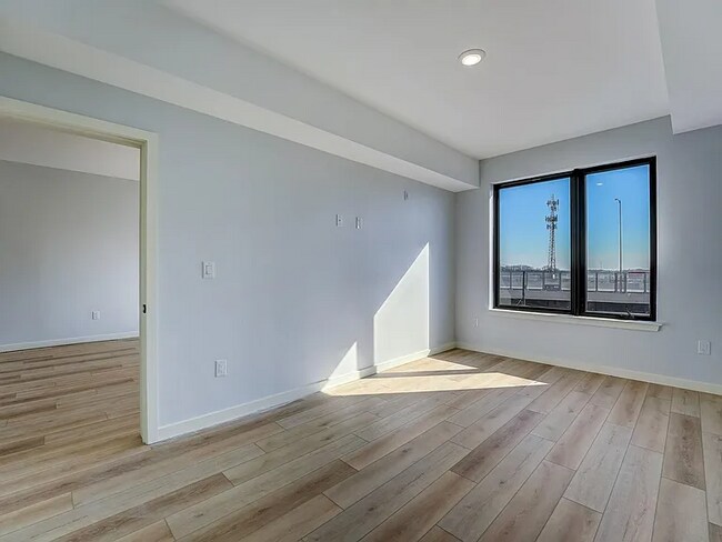 Photo - 1112 E Berks St Apartment