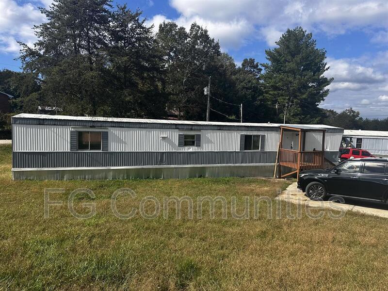 Foto principal - 1815 Conley Rd