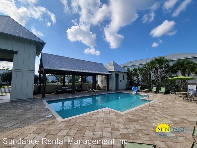 Building Photo - 3 br, 2.5 bath House - 207 Melrose Avenue