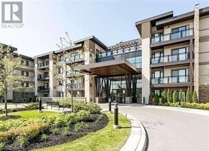 Building Photo - 128 Garden Dr