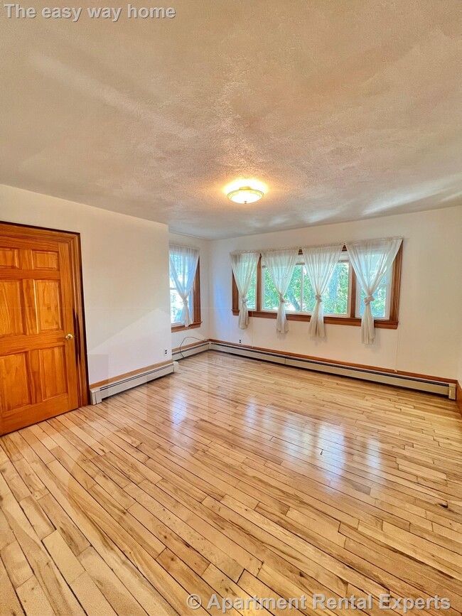 Foto del edificio - 114 Thorndike St