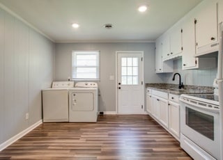 Building Photo - 2301 Reidhurst Dr