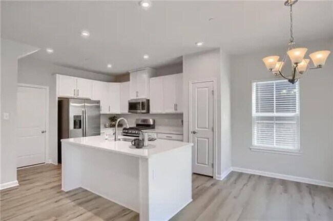 Foto del edificio - McConnell Trails 3 Bedroom, 2.5 Bathroom T...