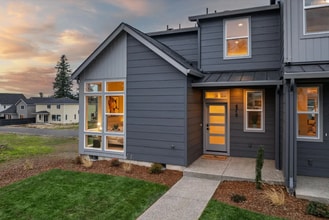 Building Photo - 4719 NW Camas Meadows Dr