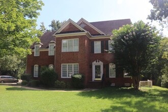 Building Photo - 5013 Harvest Glen Ct