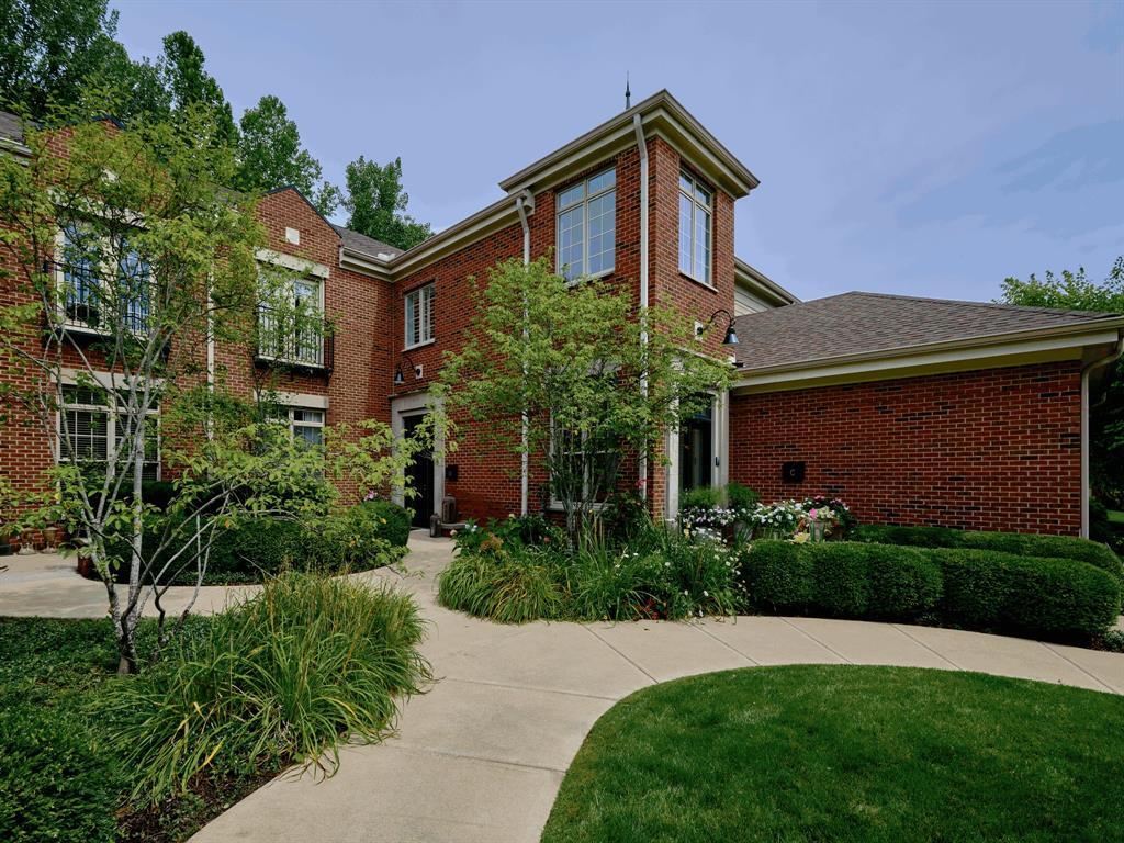 Primary Photo - 6470 Meridian Pkwy