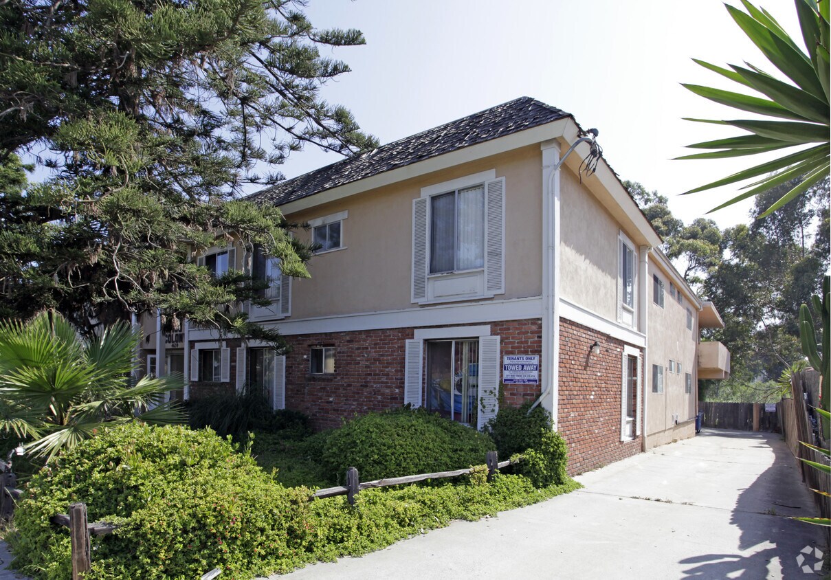 Foto del edificio - Pico Apartments