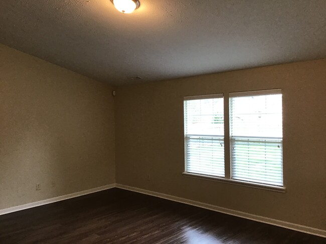 Building Photo - 10711 Caval Cade Ct