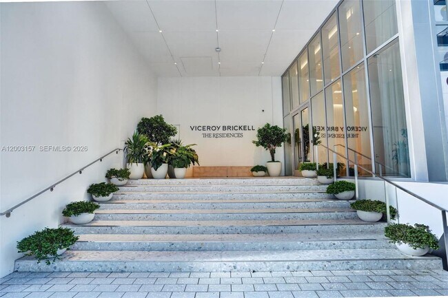 Foto del edificio - 77 SE 5th St