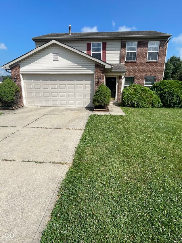 Primary Photo - 2265 Valley Creek E Ln