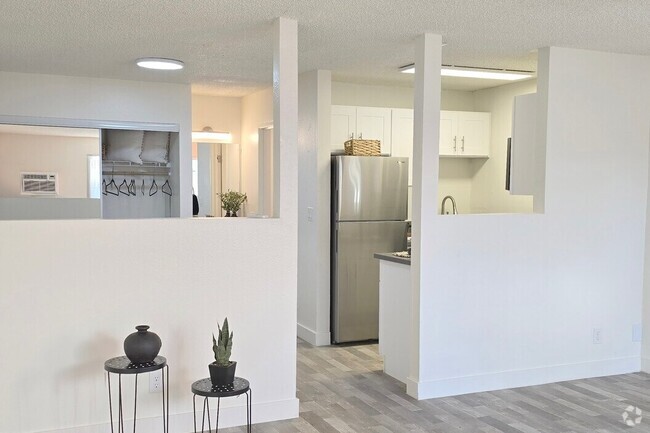 Building Photo - Sierra Park Apartments