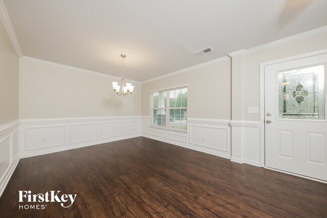 Foto del edificio - 307 Sawyer Ln