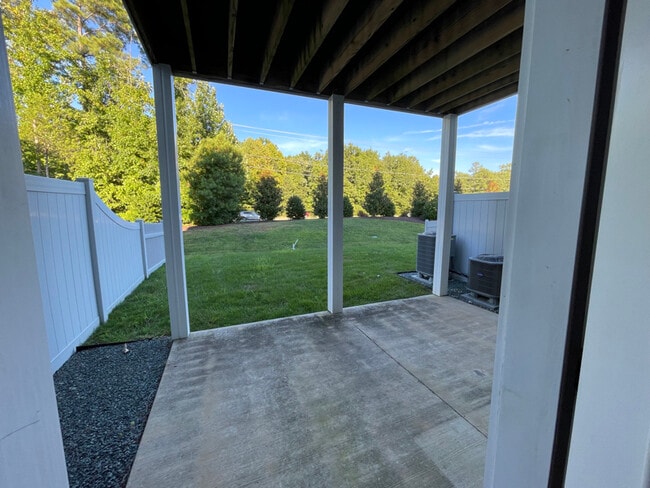 Building Photo - 11116 Swanee Mill Trace