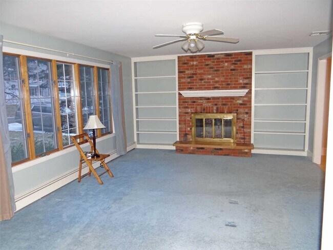 Foto del edificio - 24 Anson Ave