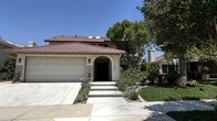 Foto principal - Gorgeous 4 Bedroom 2.5 Bathroom Home in So...