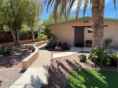 Foto del edificio - 1227 N Sonoita Ave